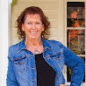 Meet your Posher, Janelle